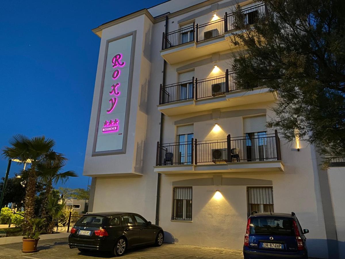 Residence Roxy ミザーノ・アドリアーティコ エクステリア 写真