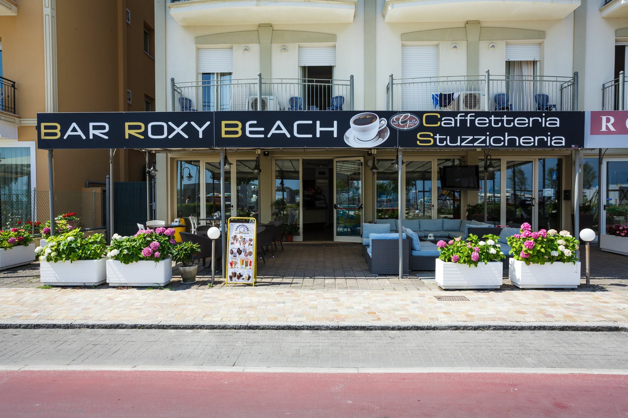 Residence Roxy ミザーノ・アドリアーティコ エクステリア 写真